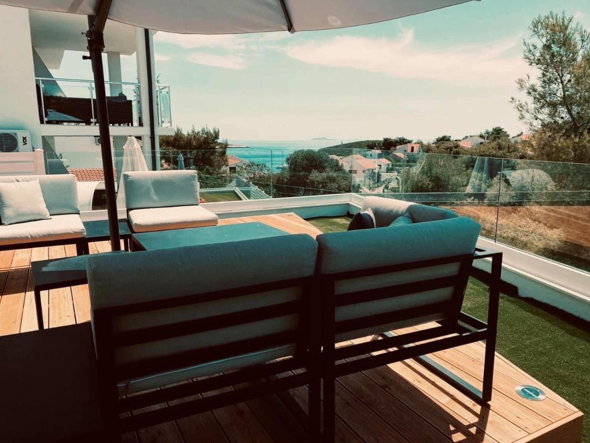 Ellavis Apartments Екстериор снимка