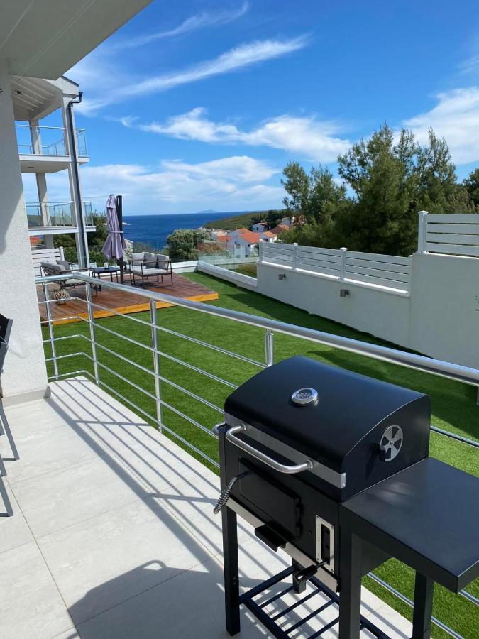 Ellavis Apartments Екстериор снимка