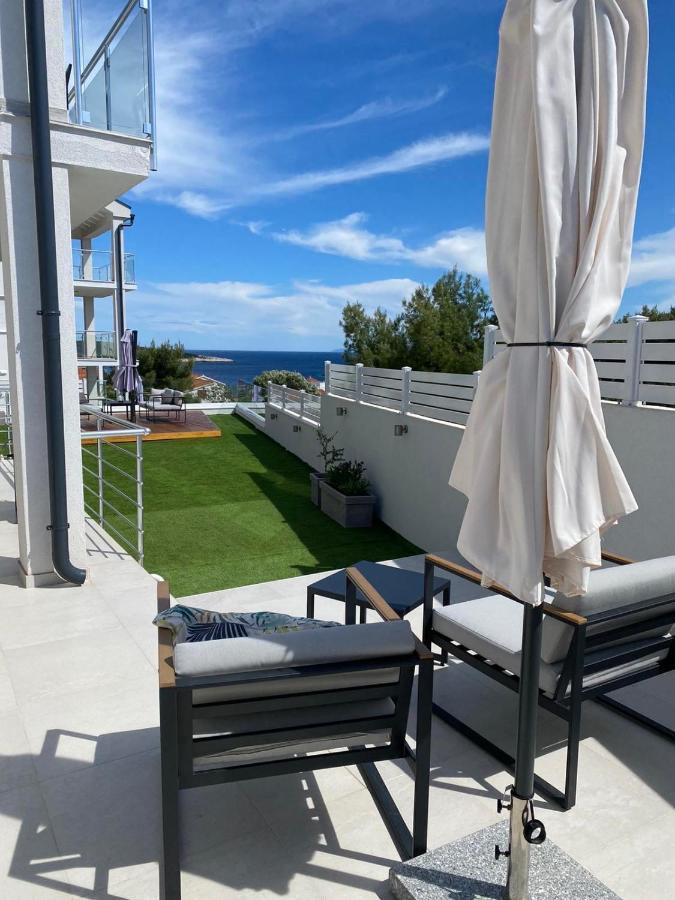 Ellavis Apartments Екстериор снимка